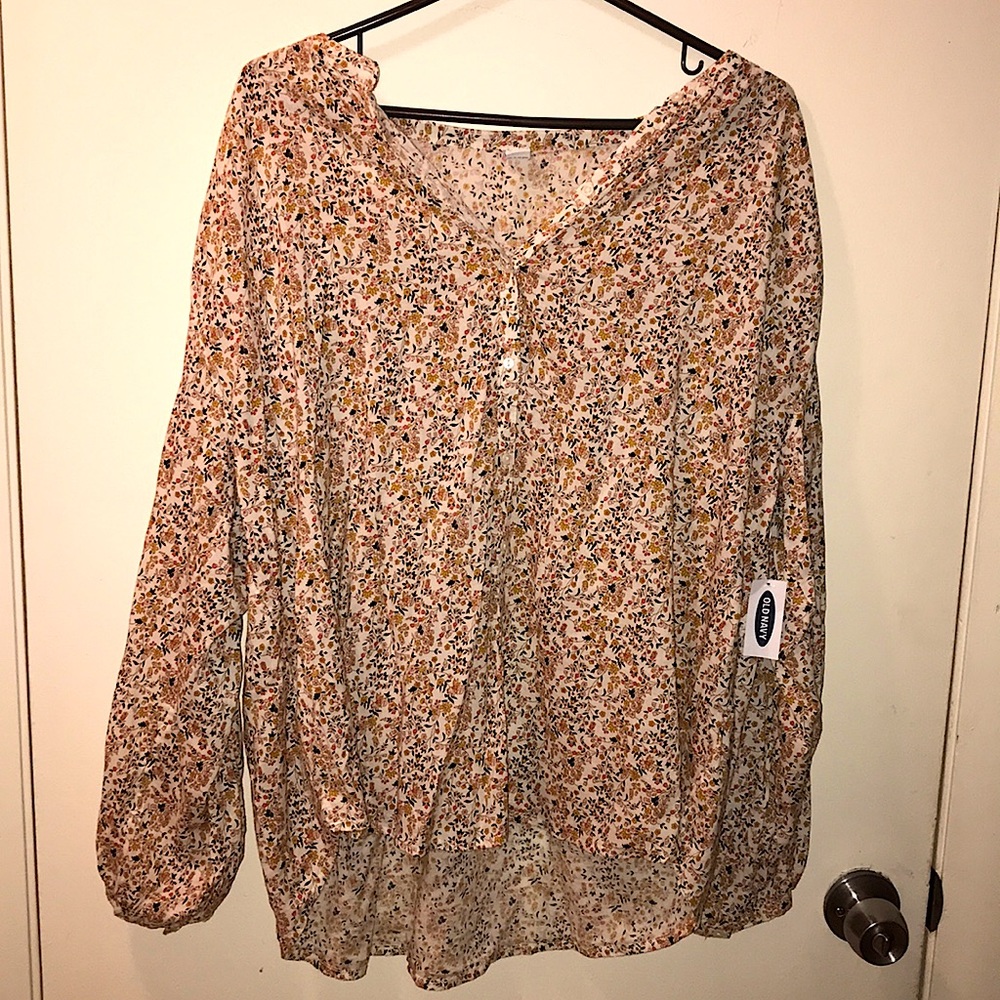 Old navy flower blouse